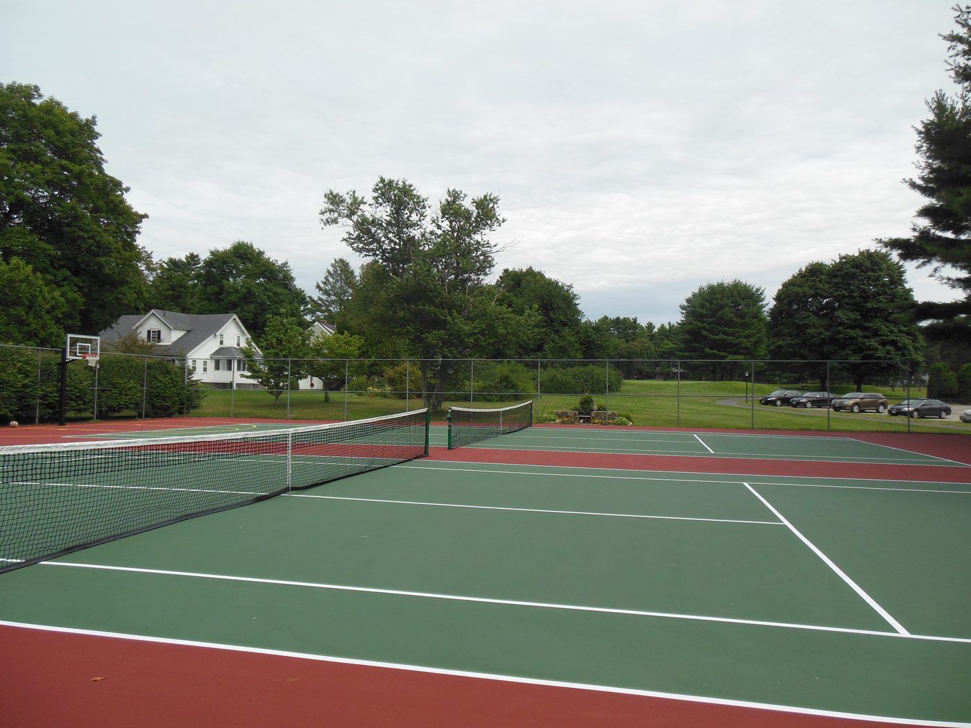 The Royal Crest tennis and pickleball courts